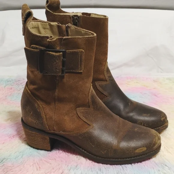 Olukai Kalulani Boot Seal Brown Mustang Distressed Boots Sz.7 Gently Worn - Picture 5 of 16